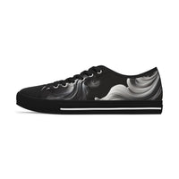 Stylish Women's Low Top Sneakers with Abstract Swirl Design