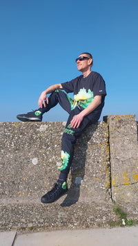 Unisex  TheWorldIsHard,.. T-Shirt